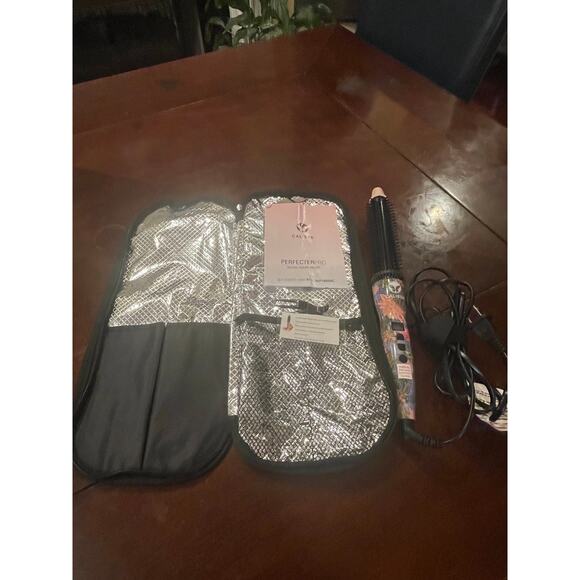Calista Perfecter Pro Heated Round Styling Brush Tool Floral Multicolor with bag - Picture 7 of 12